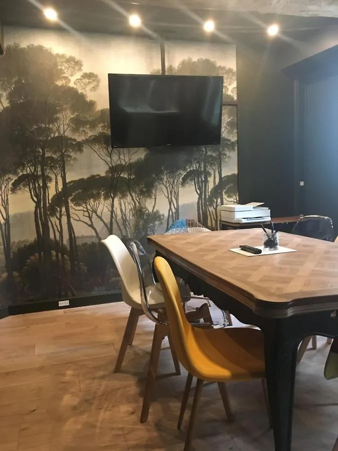 ***  Logis Hotel Le Glacier Orange  Frankreich