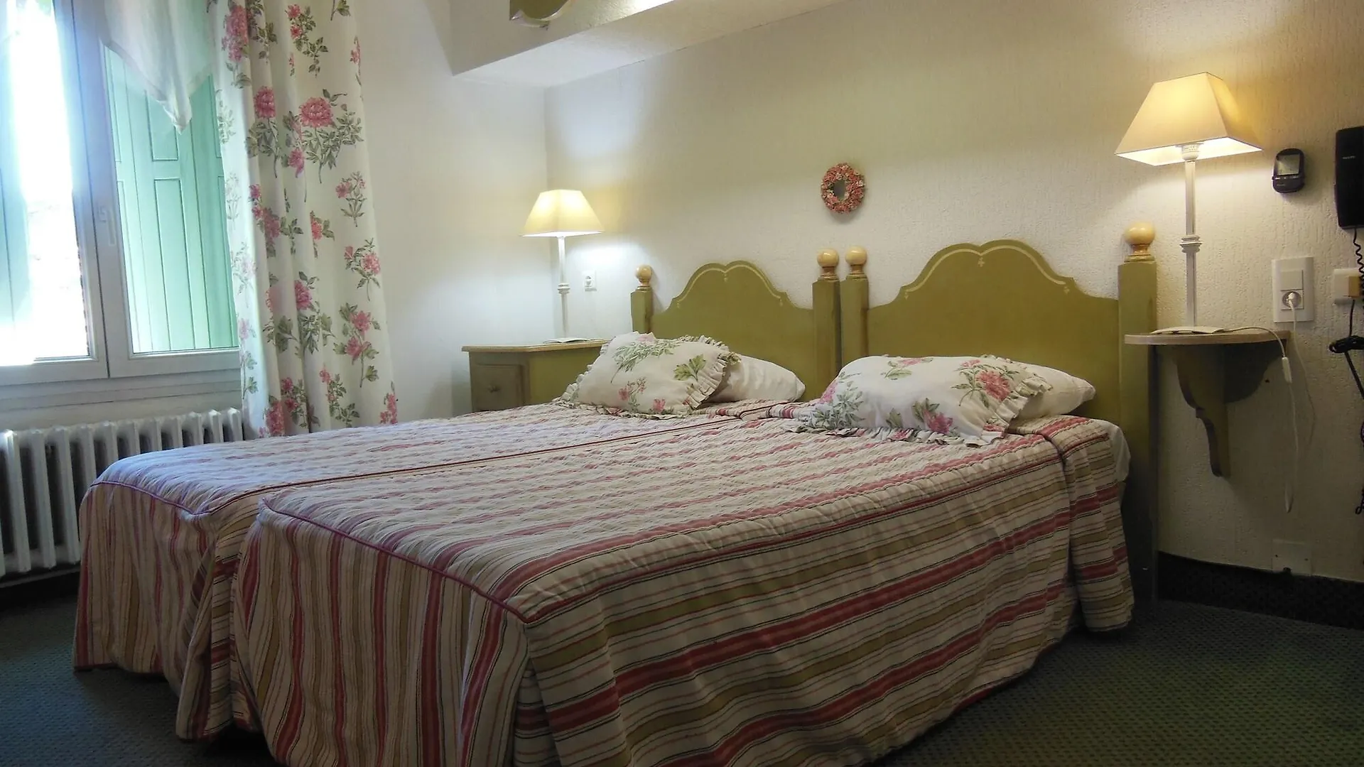 Logis Hotel Le Glacier Orange