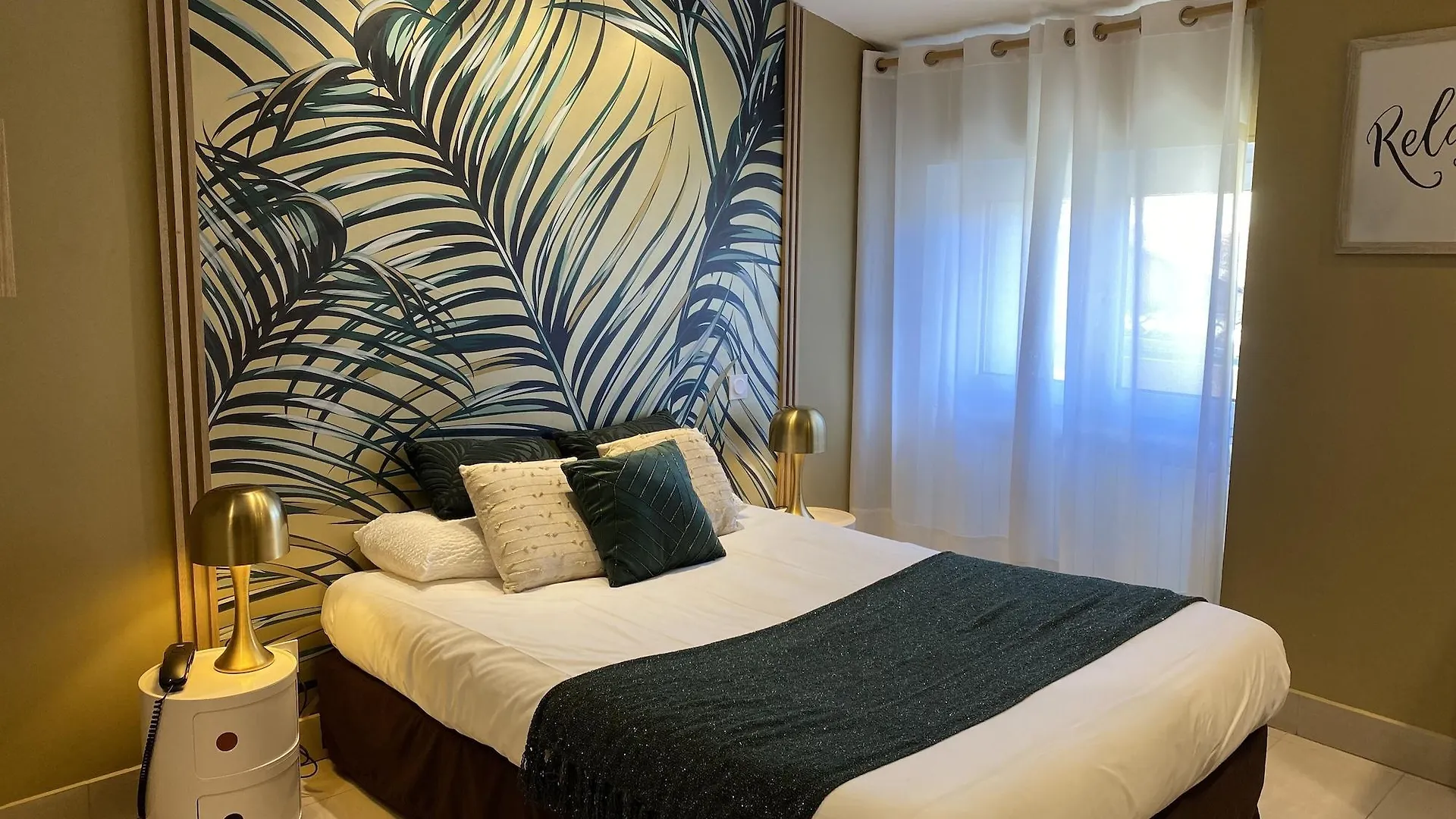 Logis Hotel Le Glacier Orange