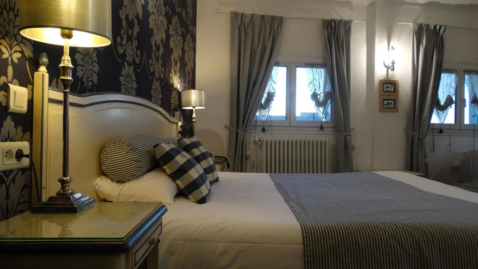 Logis Hotel Le Glacier Orange