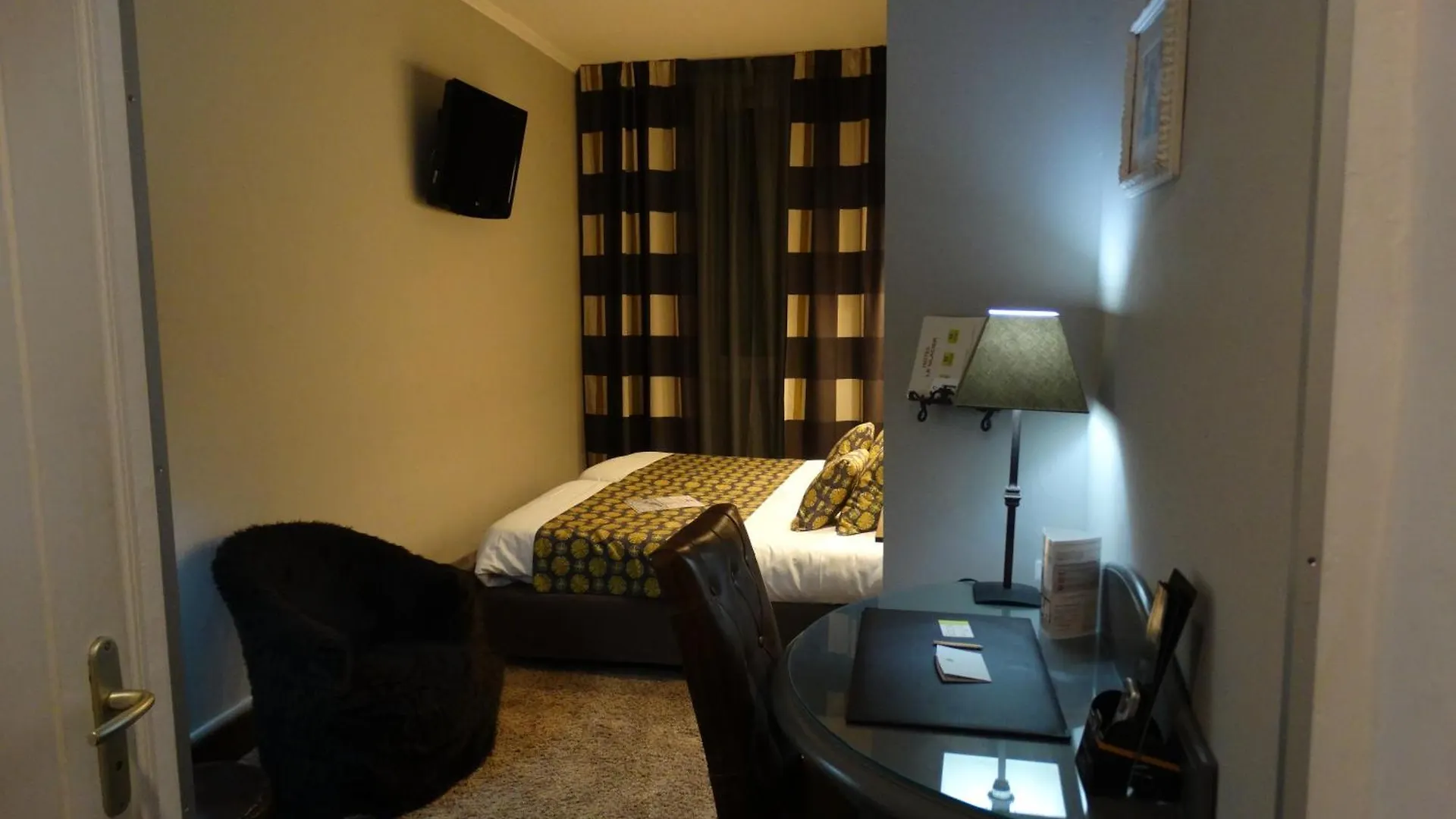 Logis Hotel Le Glacier Orange  3*, Orange (Vaucluse) Frankrig