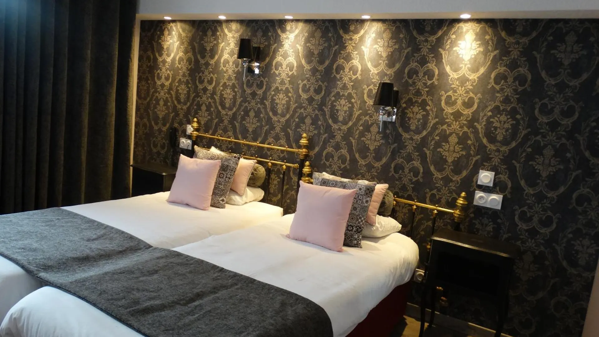 Logis Hotel Le Glacier Orange   Orange (Vaucluse)